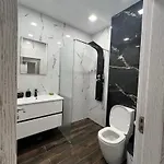 Royalton Apartment *
